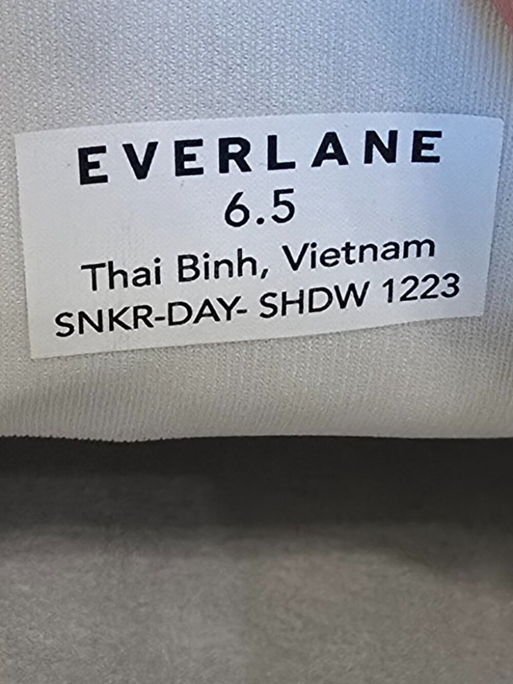 Everlane Day Sneaker White Leather Grey Shadow Women's Sizes NEW  Tennis Prep - Picture 7 of 15